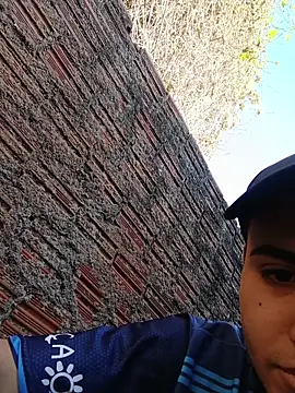 Snapshot of novinho_safado__ chatting on June 2026 06:44:01 PM novinho safado online show from June 2026 06:44:01 PM