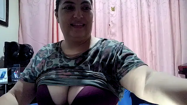 lina maria99 online show from March 2026 02:17:02 AM
