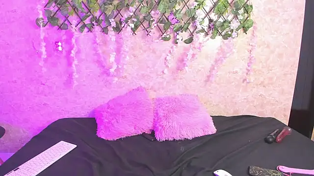 ImEmily444 online show from October 2025 09:58:02 PM