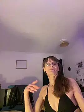 Chris06d22xh online show from March 2026 09:09:02 PM