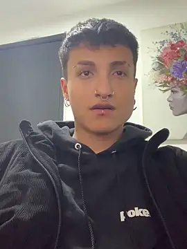 Snapshot of Milan_Bach chatting on March 2026 09:34:02 AM Milan Bach online show from March 2026 09:34:02 AM