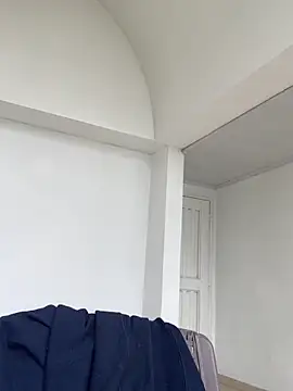 Snapshot of Milan_Bach chatting on March 2026 04:33:01 PM Milan Bach online show from March 2026 04:33:01 PM