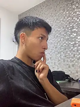 Snapshot of Milan_Bach chatting on March 2026 06:36:01 AM Milan Bach online show from March 2026 06:36:01 AM