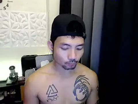 Thefriskyasian online show from October 2025 03:19:02 PM