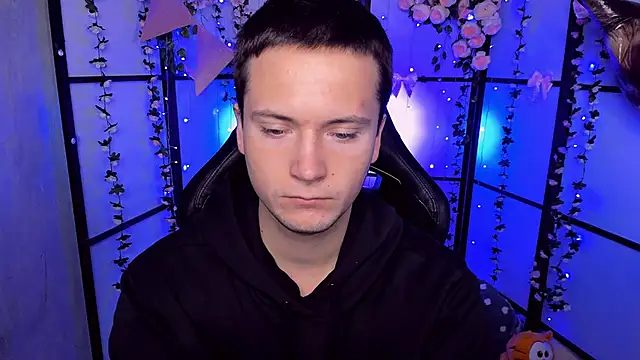 ZackNeal online show from October 2025 05:52:01 AM