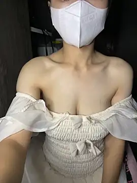 Snapshot of Hana-44 chatting on October 2025 07:47:01 PM Hana-44 online show from October 2025 07:47:01 PM