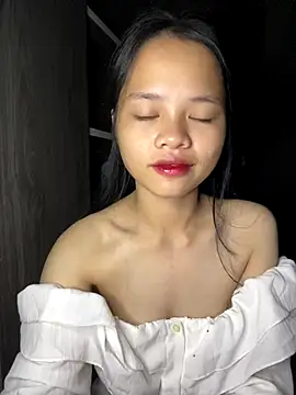 Snapshot of Hana-44 chatting on November 2025 06:07:02 PM Hana-44 online show from November 2025 06:07:02 PM