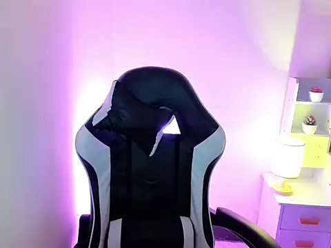 Snapshot of bigcocknathalie69 chatting on September 2025 08:25:01 AM bigcocknathalie69 online show from September 2025 08:25:01 AM