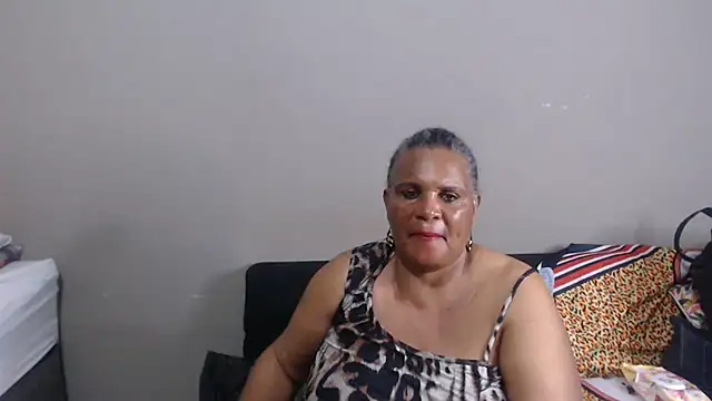Snapshot of GrandBustyMelon chatting on June 2026 06:32:01 PM GrandBustyMelon online show from June 2026 06:32:01 PM