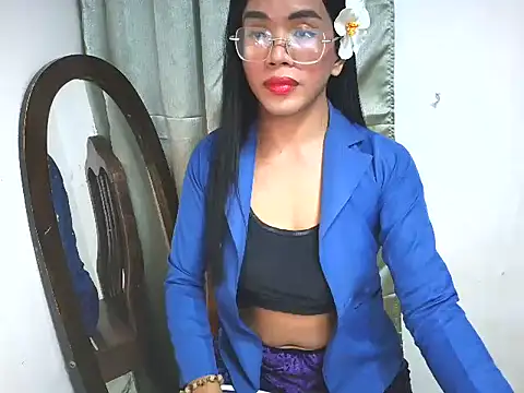 Snapshot of _karie chatting on October 2025 01:23:01 PM karie online show from October 2025 01:23:01 PM