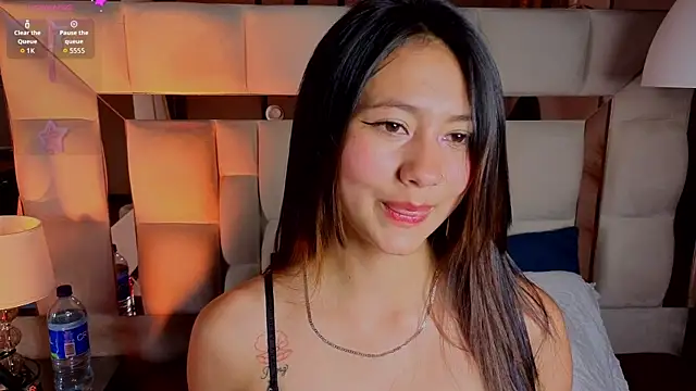 Aria Joness  online show from June 2026 09:23:01 PM