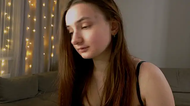 Lelia Vibe online show from February 2026 06:17:01 PM