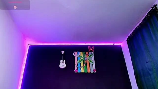 ingrid zese  online show from February 2026 05:47:02 PM