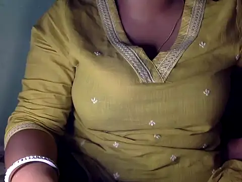 Snapshot of Dimplegirl chatting on October 2025 04:02:02 PM Dimplegirl online show from October 2025 04:02:02 PM