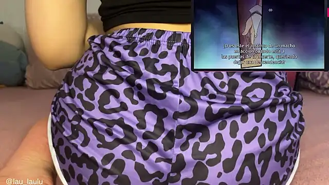 Snapshot of lau_laulu chatting on November 2025 09:42:02 PM lau laulu online show from November 2025 09:42:02 PM