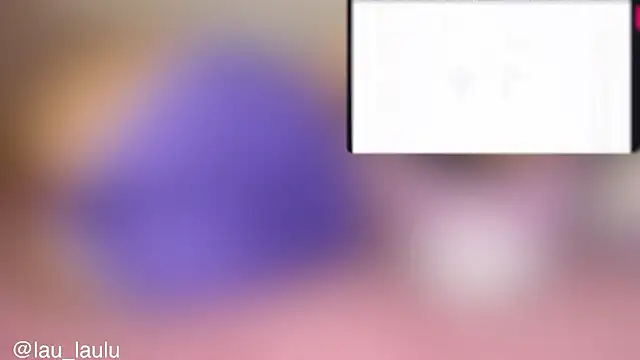 Snapshot of lau_laulu chatting on November 2025 11:51:01 PM lau laulu online show from November 2025 11:51:01 PM