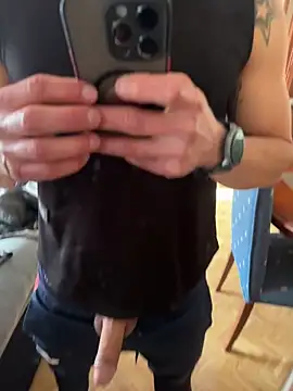 Latinhot31 online show from March 2026 08:21:02 AM