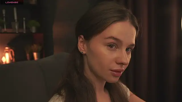 Olivia Farrell online show from September 2025 12:43:02 PM