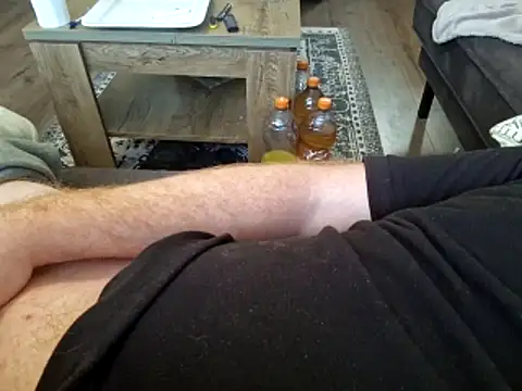 svenni2525 online show from November 2025 01:20:01 PM