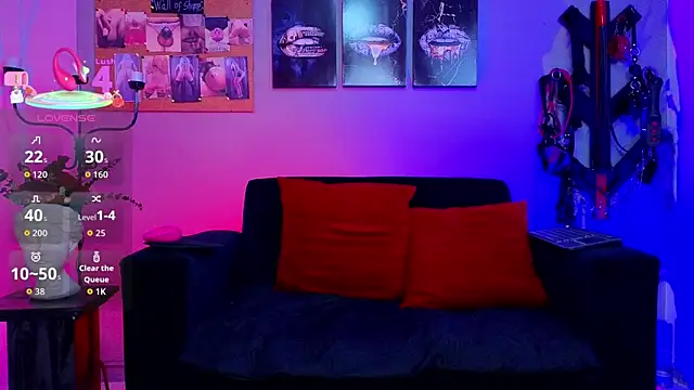 JulietthNoir online show from October 2025 01:26:01 AM