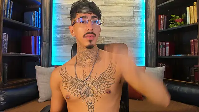 Donovan Desmond online show from September 2025 08:30:02 PM