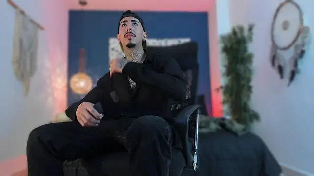 Donovan Desmond online show from February 2026 02:59:02 AM