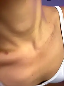 AlessiaSmith11 online show from December 2025 03:01:02 AM