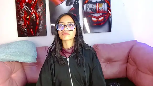 Miahotcs1 online show from March 2026 04:11:02 PM