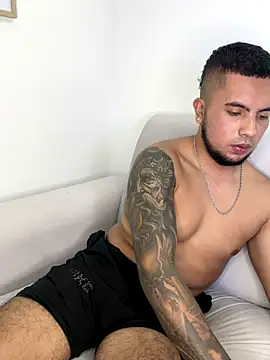 hot miguel online show from October 2025 02:21:01 AM