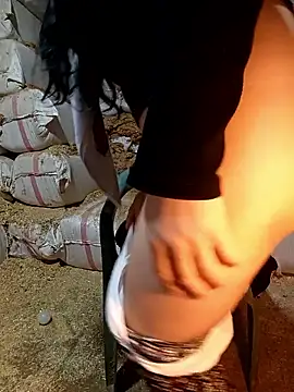 ezgi2545 online show from April 2026 11:05:01 AM