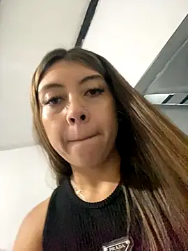 Sara-cooper2 online show from October 2025 08:06:02 PM