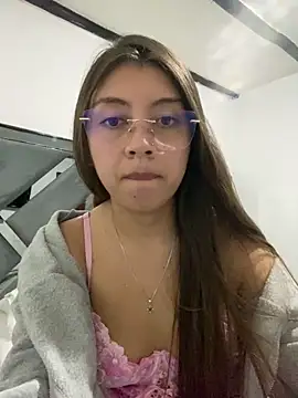 Snapshot of Sara-cooper2 chatting on June 2026 02:34:01 AM Sara-cooper2 online show from June 2026 02:34:01 AM