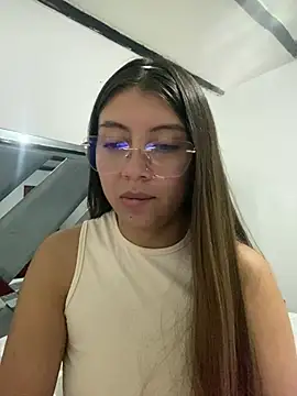 Snapshot of Sara-cooper2 chatting on July 2026 01:11:01 AM Sara-cooper2 online show from July 2026 01:11:01 AM
