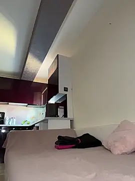 Baby Eva23 online show from April 2026 01:52:02 PM