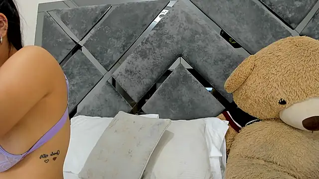 Snapshot of Sweet_Salome1 chatting on November 2025 12:29:02 PM Sweet Salome1 online show from November 2025 12:29:02 PM