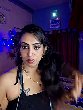 Snapshot of Love_Beauty01 chatting on March 2026 06:30:02 PM Love Beauty01 online show from March 2026 06:30:02 PM