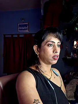 Snapshot of Love_Beauty01 chatting on April 2026 06:56:02 PM Love Beauty01 online show from April 2026 06:56:02 PM