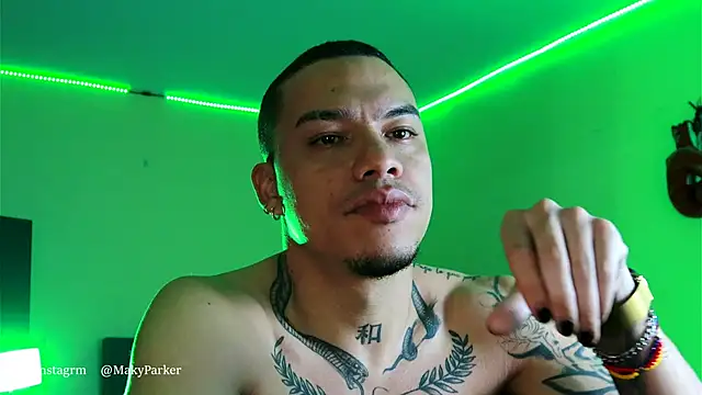 Snapshot of AlphaMasterXxx chatting on November 2025 08:52:01 PM AlphaMasterXxx online show from November 2025 08:52:01 PM