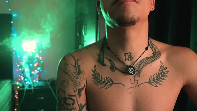 AlphaMasterXxx online show from April 2026 10:37:01 AM