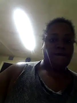 Karamelsaus online show from October 2025 09:46:02 PM