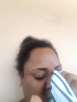 Karamelsaus online show from October 2025 03:45:01 PM