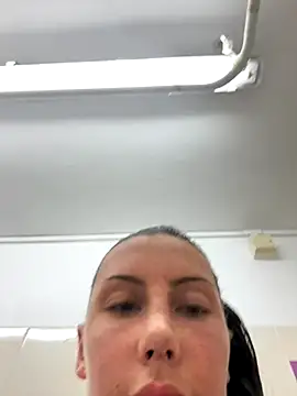 MilaRenee online show from October 2025 12:51:01 PM