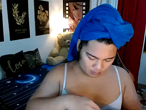 TSbrianaHugeCock online show from November 2025 07:43:01 PM