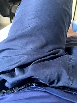 Novinho16cmz online show from October 2025 04:15:02 PM