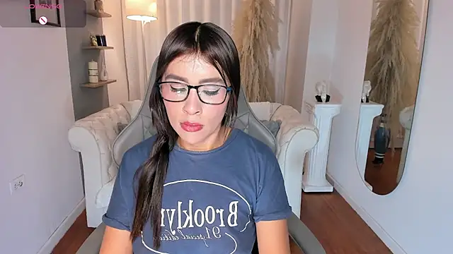 Natalia Leon8 online show from April 2026 04:01:01 AM