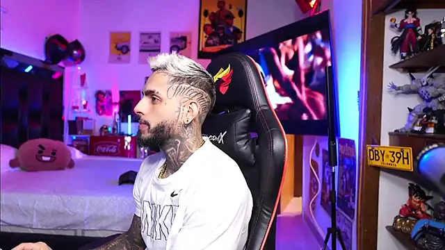 logan hugh8 online show from March 2026 04:38:02 AM