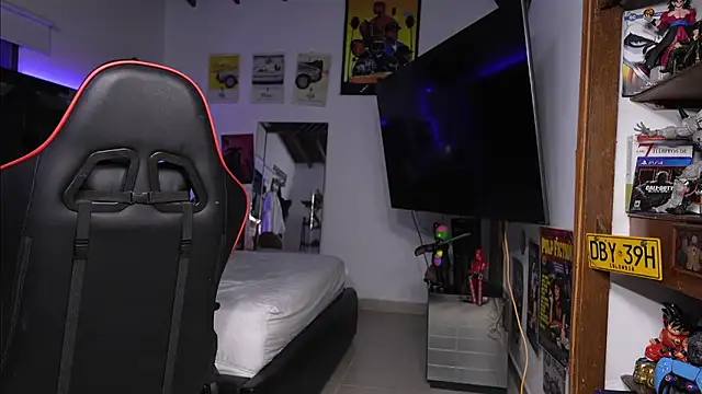 logan hugh8 online show from March 2026 03:34:02 AM