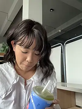 luluya1314 online show from April 2026 08:37:01 AM