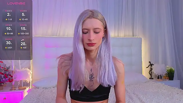 Monica Leen online show from February 2026 06:28:02 AM