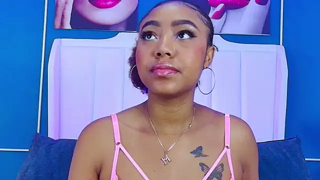 AngelaRoberts online show from October 2025 02:45:02 AM